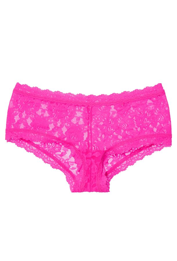 Signature Lace Low Rise Thong In Passionate Pink by Hanky Panky – My Bare  Essentials